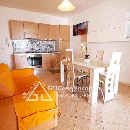 Gd Case - Casa Girasole Con Terrazza - شقة